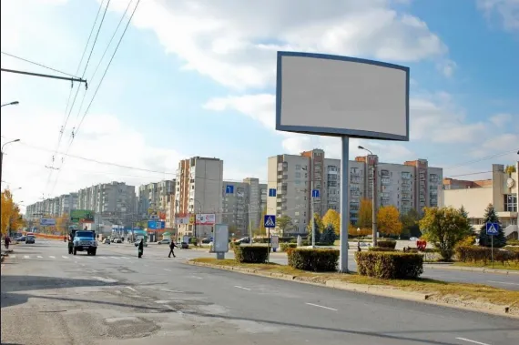 Рекламісти незадоволені розцінками за оренду в Луцьку