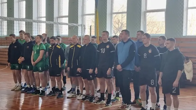 У щорічному волейбольному турнірі у Підгайцях перемогли рятувальники (фото)