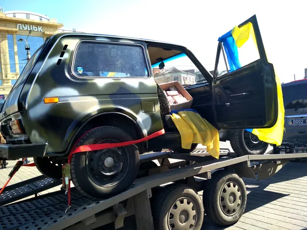 Волиняни везуть на Схід пасхальну допомогу (фото)