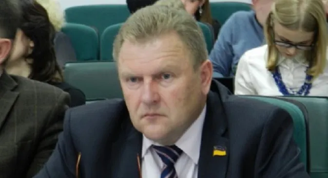 У розкраданні коштів на будівництві амбулаторій підозрюють ексдиректора «Луцкводоканалу»