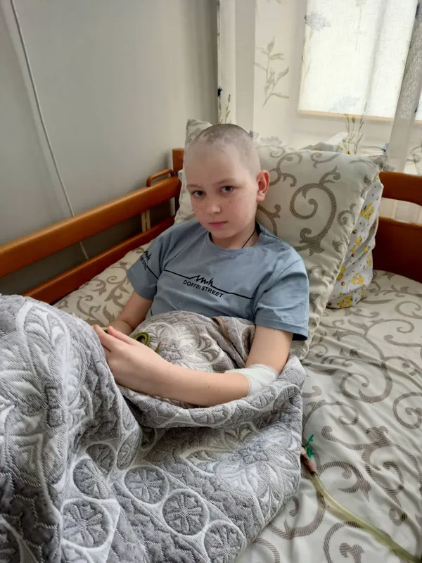 Йому всього 12: у Луцьку збирають гроші на лікування хлопчику Павлу (фото)