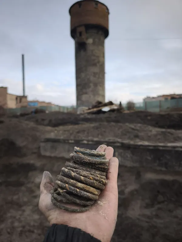 Намагався вберегти від війни: що таке «скарб купця» та як він опинився на Волині (фото)