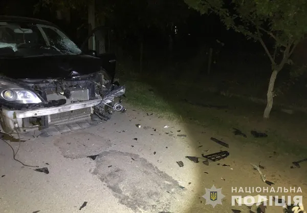 На Волині мотоцикліст влетів в авто – водія і двох пасажирів госпіталізували (фото)