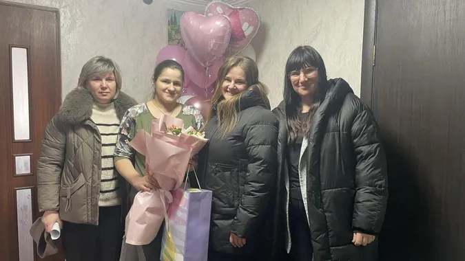 Тато оберігає з неба: у загиблого Героя з Волині народилася донька