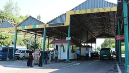 На "Устилузі" затримали чоловіка з пістолетом