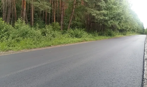 Між районними центрами Волині ремонтують дорогу (фото)