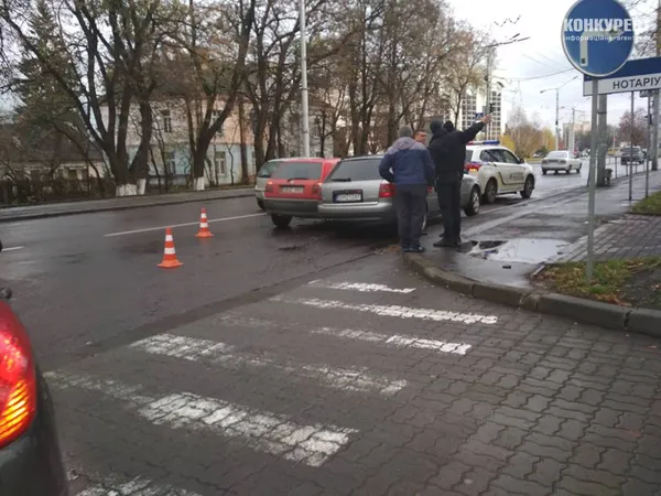 Аварія у Луцьку: дві «євробляхи» знайшли одна одну