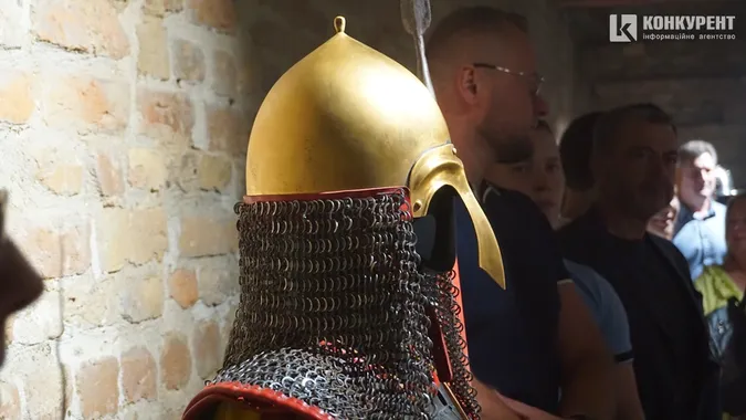 500-літні підземелля, вежа, мур: у Луцьку відкрили Окольний замок (фото)