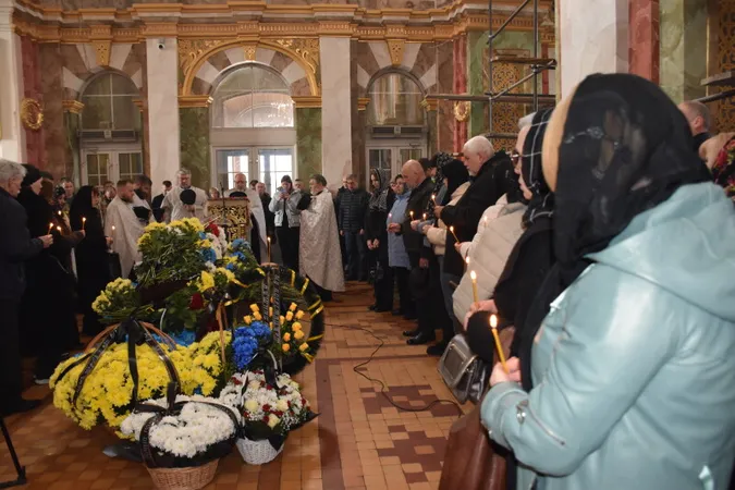 У Луцьку попрощалися з загиблим на Запоріжжі воїном Дмитром Гуцаленком