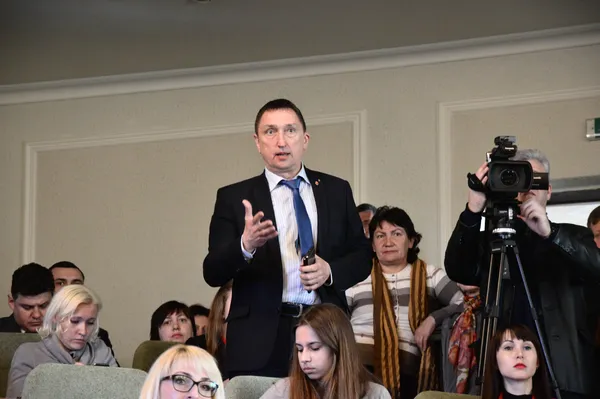 Розвал «Самопомочі», попередження Гунчику та загниваюча скотина (фоторепортаж)