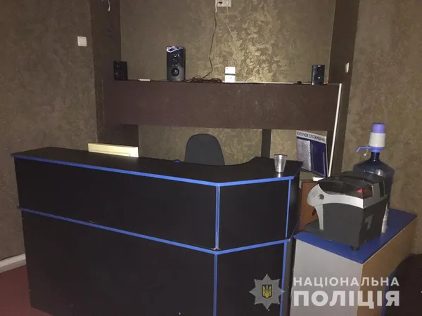 У Луцьку накрили казино, яке видавало себе за кафе (фото)