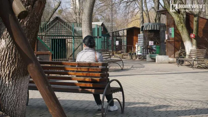 Ролики, зламане гілля і «ти тут вже не працюєш»: Луцький зоопарк розповів по нюанси роботи