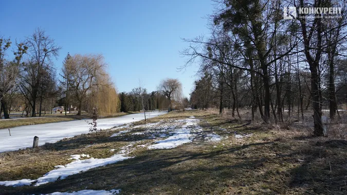 Весна у Луцьку: атмосферні фото залитого сонцем міста