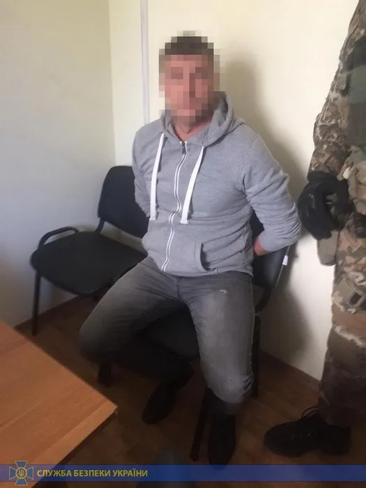 У Києві затримали хакерів-рейдерів, які «віджимали» квартири і цілі заводи