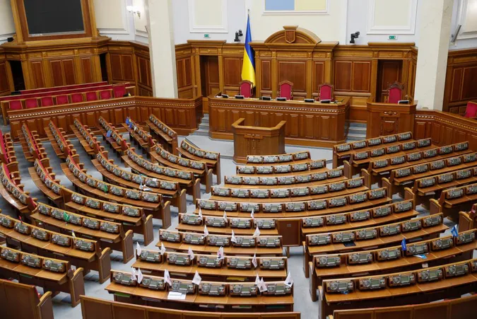 Лідери ті самі, але різні місця: новий рейтинг партій