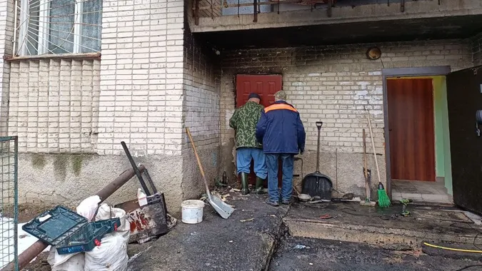 Коридори в диму та крики: розповіли деталі пожежі у гуртожитку ВНУ (фото, відео)