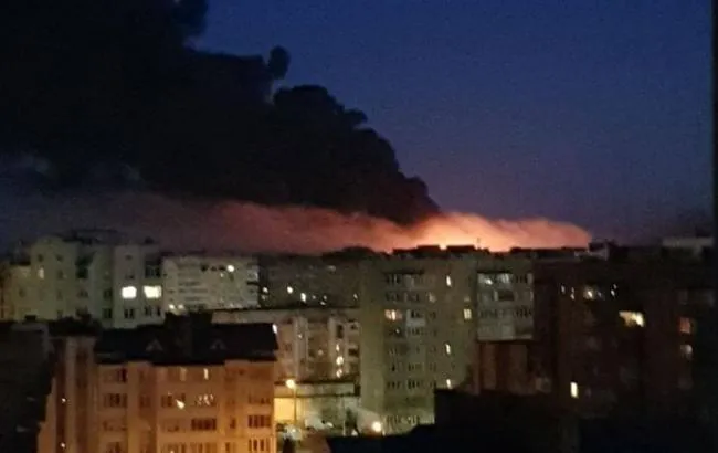 Показали уламки ракети, якою росіяни вдарили по Луцькому аеродрому (відео)