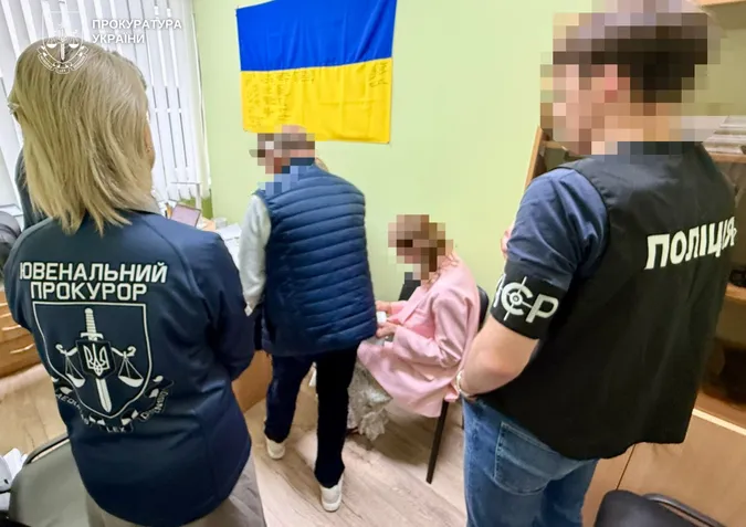 У луцькому ліцеї №15 ще двом вручили підозру за махінації із відстрочкою для 19 чоловіків (фото)