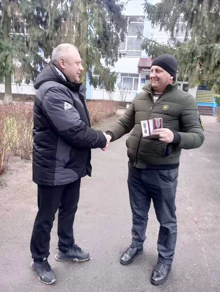 Воїну з Волині Анатолію Рудчику вручили медаль «Захисники Сходу» (фото)