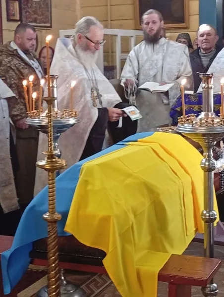 На Волині провели в останню дорогу Героя Віктора Маковецького (фото)