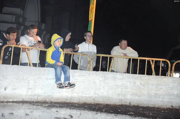 Мер-прогнозист та сотні вболівальників: як лучани підтримували збірну України з футболу (фото)