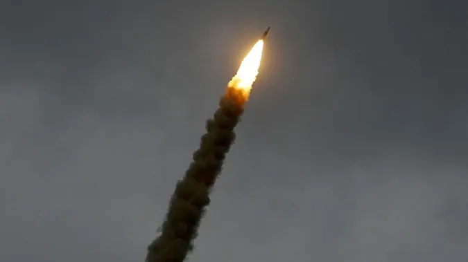 Удар по Запоріжжю: дві ракети влучили в підприємство, є жертви