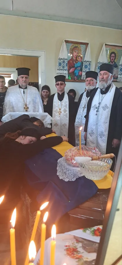 У Луцькому районі попрощалися із захисником Романом Возняком (фото)