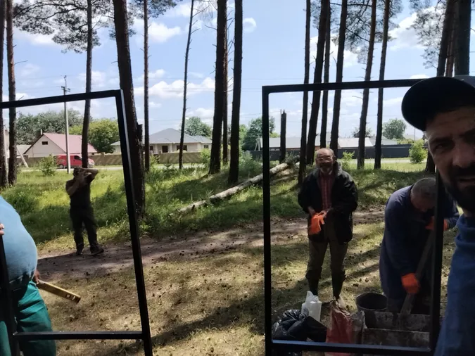 Де неподалік Луцька можна погуляти незайманим столітнім лісом (фото)