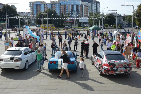 Біля «Променя» відсвяткували День батька