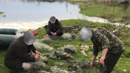 Із сітками на човні: у Ківерцівському районі спіймали риболовів-порушників (фото)