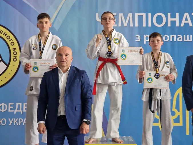 Волинські спортсмени привезли 9 медалей із чемпіонату України з рукопашного бою (фото)