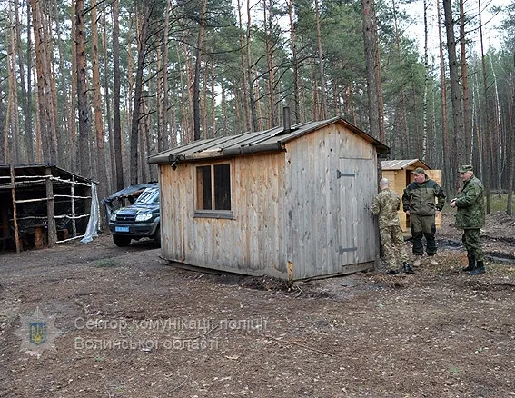  На Волині посилять охорону місць видобутку бурштину (фото)