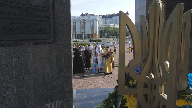 У День Незалежності України в Луцьку вшанували борців за волю (фото, відео)