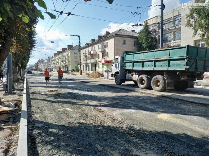 Реконструкція триває: що коїться на проспекті Волі у Луцьку (фото)
