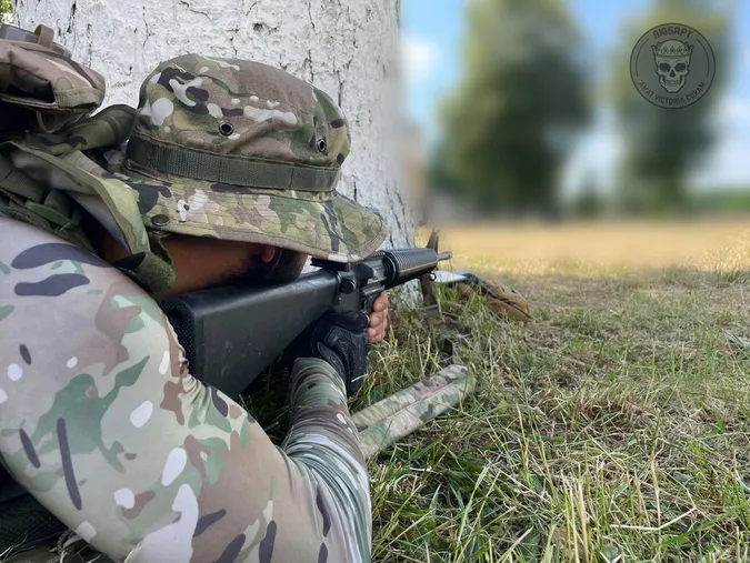 Луцькі спецпризначенці показали, як вчаться нищити окупантів (фото, відео)