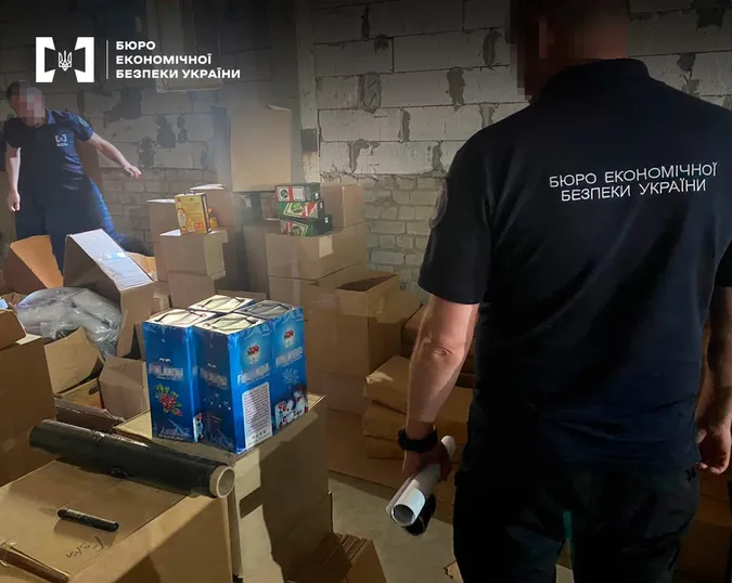 У Торчині на підпільному заводі підробляли елітний алкоголь (фото)