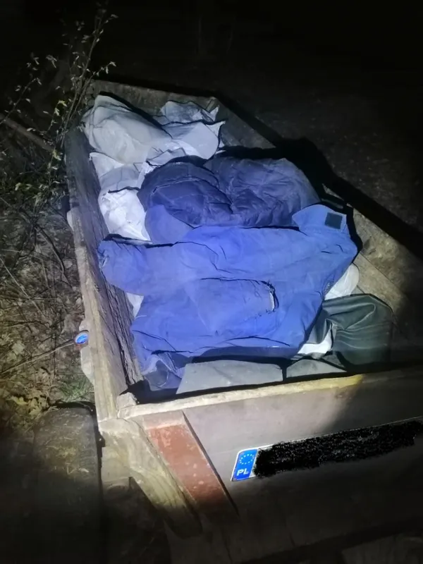 Контрабанда на підводах: волиняни везли 800 кілограмів сала до Білорусі (фото)