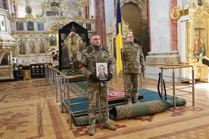 Загинув на Донеччині: у Луцьку попрощалися з Арсеном Цехошем (фото)