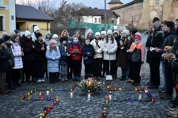 Волиняни вшанували пам’ять жертв Голодомору (фото)