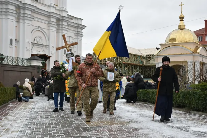 У Луцьку попрощалися із загиблим на Луганщині Олександром Вдовичем (фото)