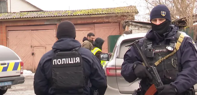 У Ківерцях обшукали міську раду та авто мера: що вилучили