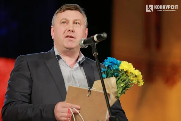 Млявий Порошенко, міністр-гопнік та піарщик-Міхо, - волинські політики про віп-скандал