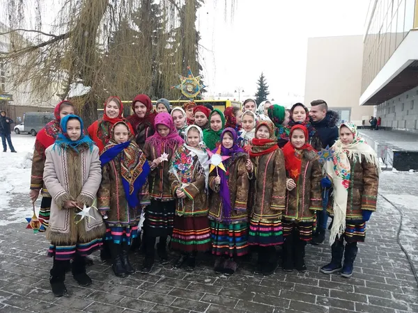 Народний фольклорний колектив «Калиновий цвіт»
