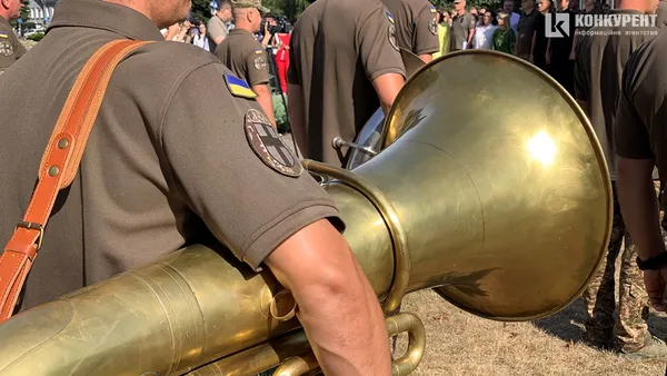 День Прапора: як у Луцьку підіймали найбільший стяг області