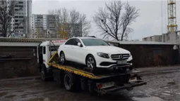 Вперше в Україні конфіскували авто за несплачені штрафи (фото)