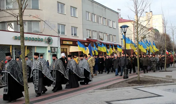 У Луцьку урочистою ходою вшанували пам'ять жертв Великого Голоду (фото)