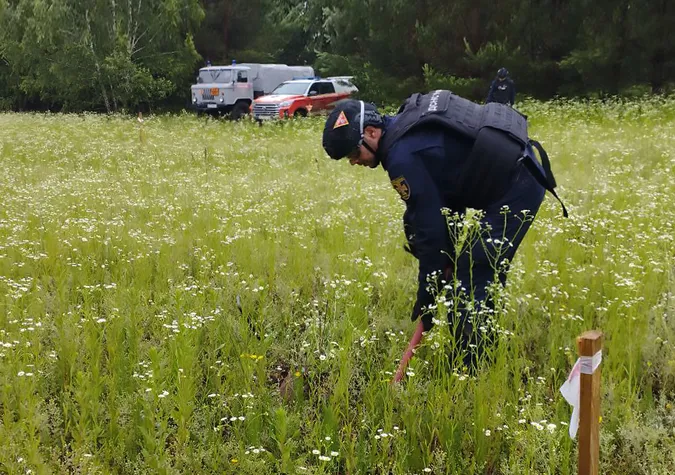 Волинські сапери розміновують Донеччину та Чернігівщину (фото)