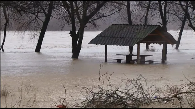 У чотирьох областях можливе підвищення рівнів води