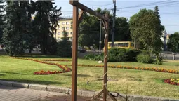 У Луцьку встановили водяні завіси. Проте вимкнули (фото)
