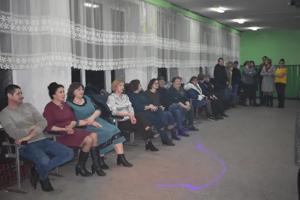 На Старовижівщині тусили ті, кому за 30 (фото)